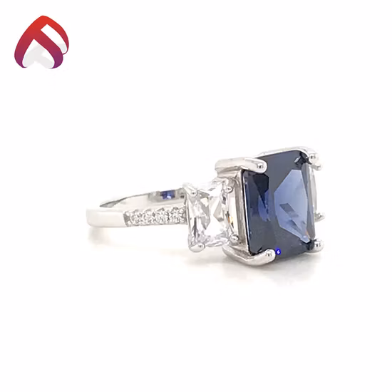 Bom preço Bagutte Tanzanite CZ 925 prata anel de pedra principal joias (RG85872)